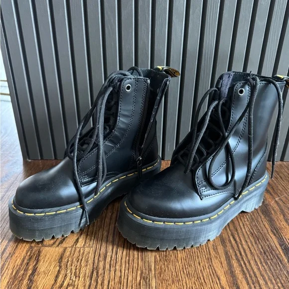 Dr. Martens Black Leather Lace-Up Boots - Picture 2 of 4